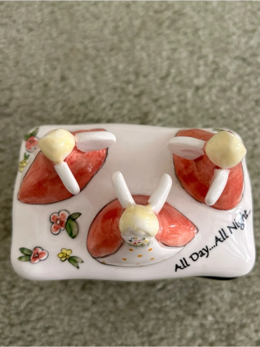 Porcelain Trinket Box